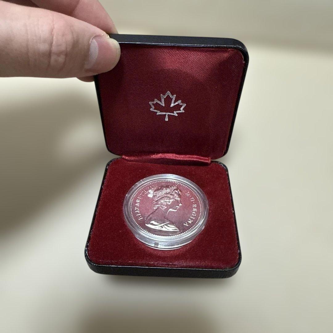 愛*夢様 1979年 カナダ グリフォン300周年記念 プルーフ銀貨 愛*夢様 1979年 カナダ グリフォン300周年記念 プルーフ銀貨 - メルカリ