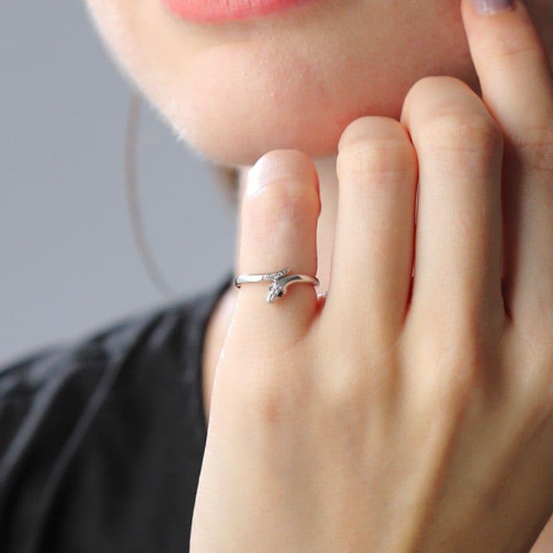 スタージュエリー プラチナ PYTHON KNOT ヘビ ピンキーリング 1号