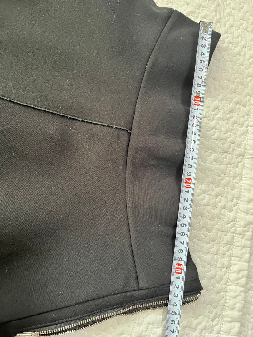 最終値下げ　早い者勝ちです　美品☆アドーア上下セット　38