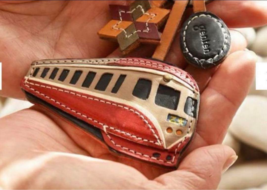 genten ゲンテン新品未使用ワクワクチャーム 小田急ロマンスカー 3000