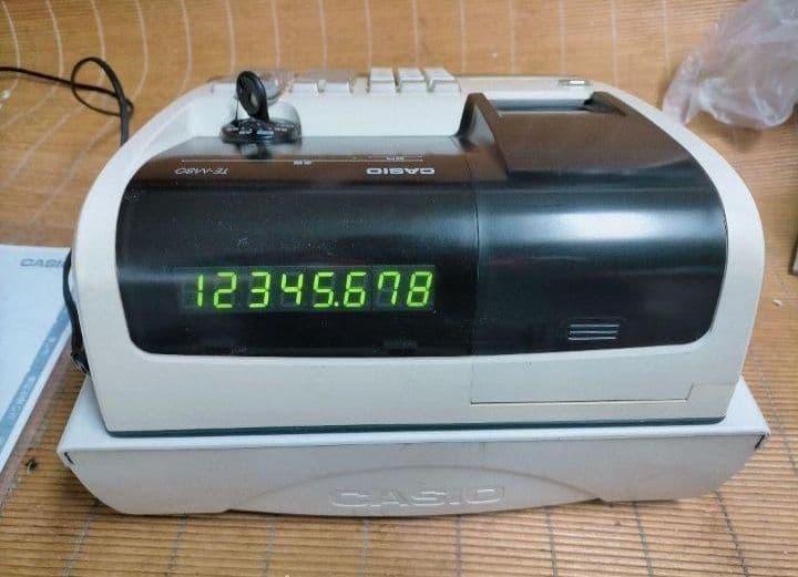 カシオレジスター TE-M80 中古品 人気機種感熱紙 送料無料 653811