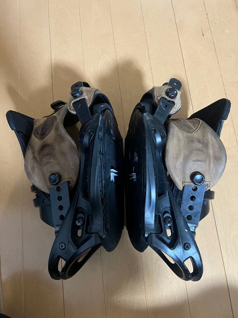 burton × red wing コラボ ビンディング