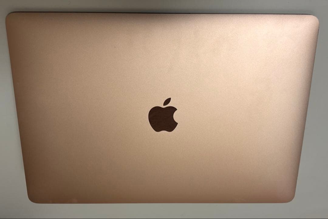 Apple MacBook Air 10 M1モデル 8G 256G ゴールド Apple MacBook Air 13.3 inch M1 Chip, 8GB RAM, 256GB Storage, Gold