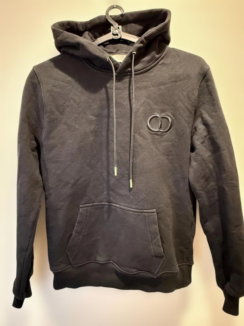 lisei　Dior ブラック フード付きパーカー 関税・送料込 DIOR FLOWERS ブランドロゴ 刺繍パーカー (Dior/パーカー