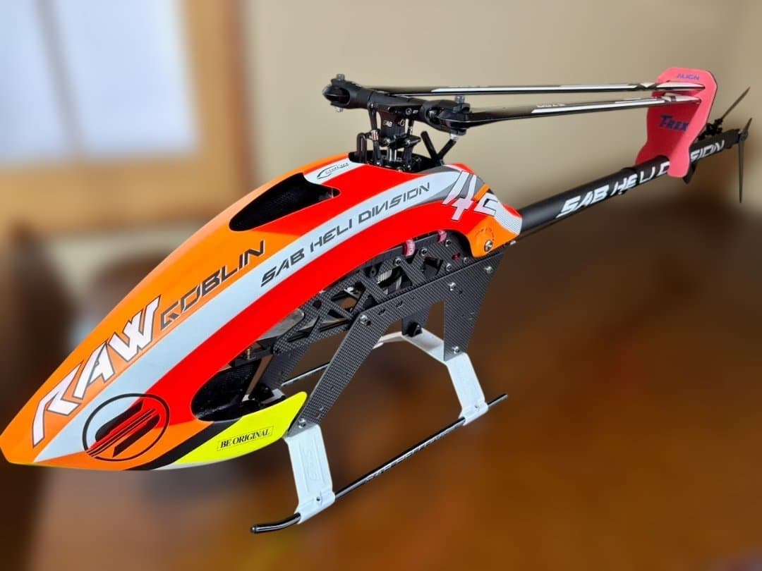 ラジコンヘリ SAB GOBLIN RAW 700 PIUMA 試験飛行のみ Goblin RAW 700 Piuma | Goblin Helicopters