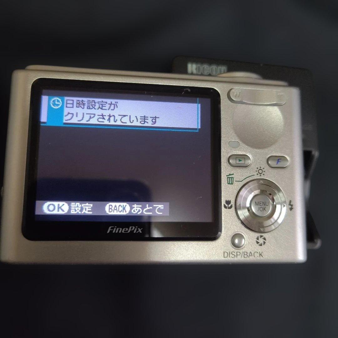FUJIFILMオールドコンデジ FinePix F11 美品 - メルカリ
