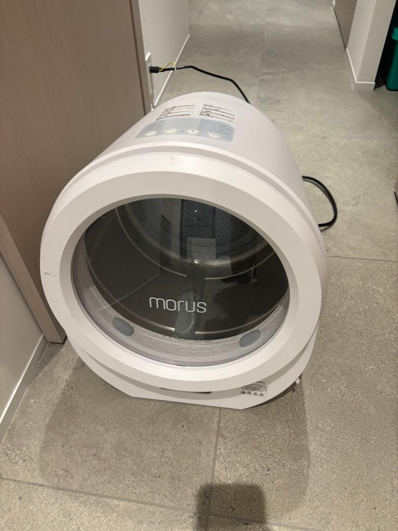 morux zero電気式衣類乾燥機　中古　箱付き 服のシワは少なくタオルをふっくら仕上げる 超小型乾燥機「Morus Zero