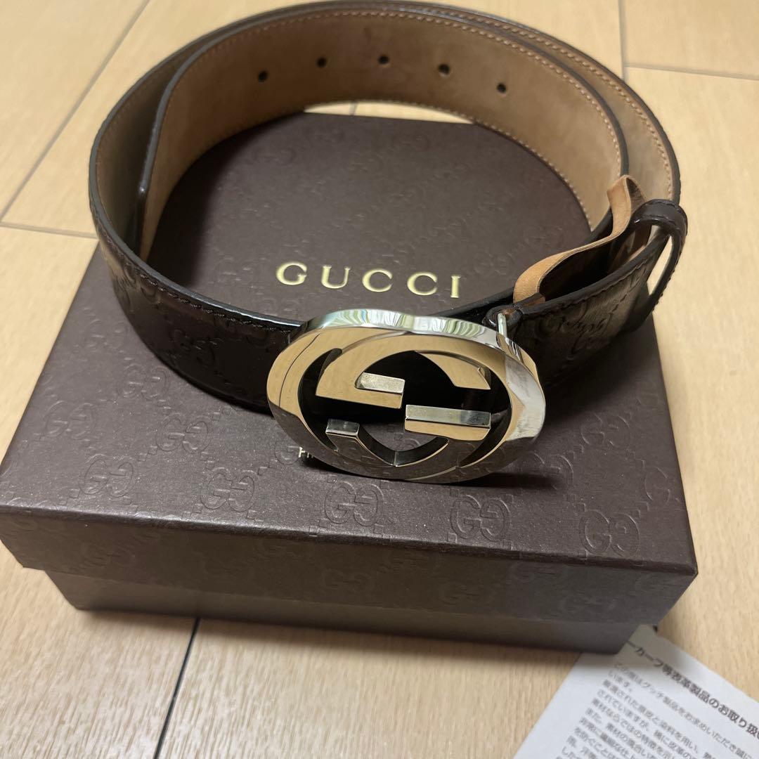 GUCCI ダブルGロゴ レザーベルト 80-85cm GUCCI (グッチ) ダブルG ゴールドバックル リバーシブル ベルト