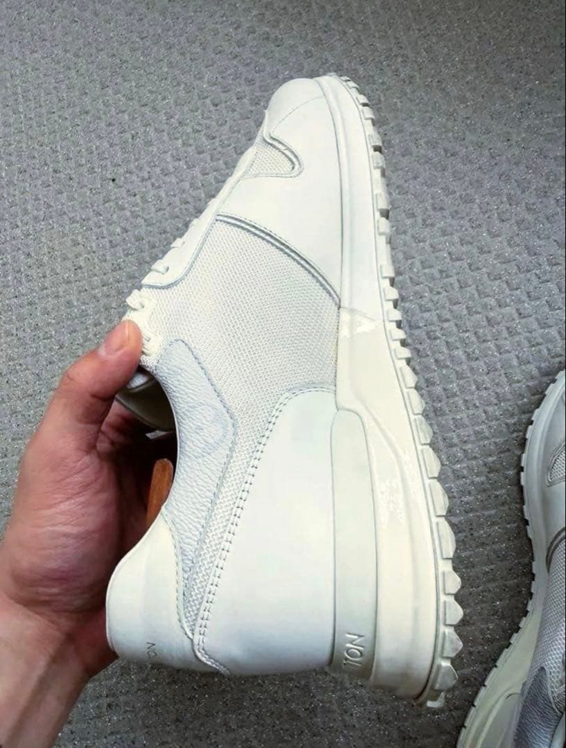 ルイヴィトン ランアウェイ モノグラム スニーカー 26.5cm〜27cm相当