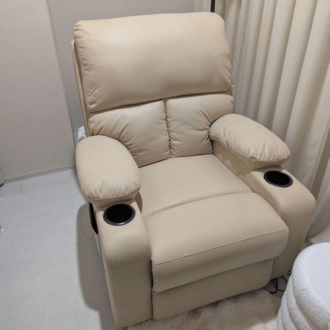 未使用 電動リクライニングソファ 1人掛け ソファ USBポート付き ベージュ ソファー ソファ 1人掛け 電動リクライニングソファ 電動ソファ