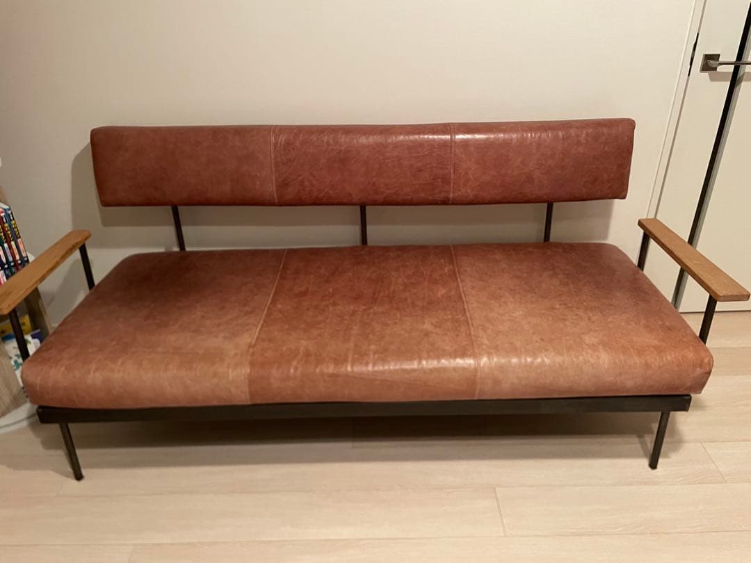 アデペシュ　３人掛けレザーソファ 000000004562-10.jpg?size=xl&w=