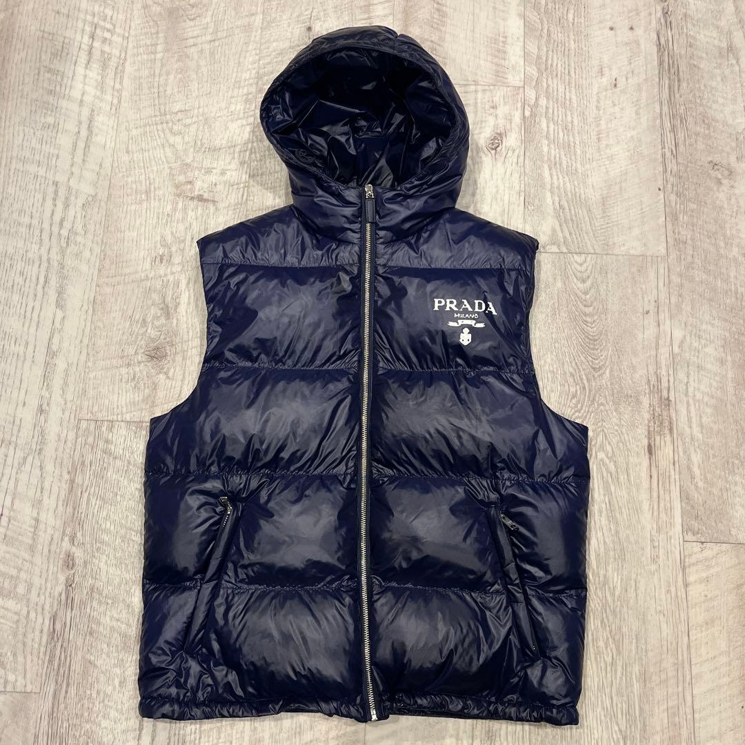PRADA プラダダウンベスト PRADA（プラダ） ダウンベスト アウター ロゴ スタンド フルジップ