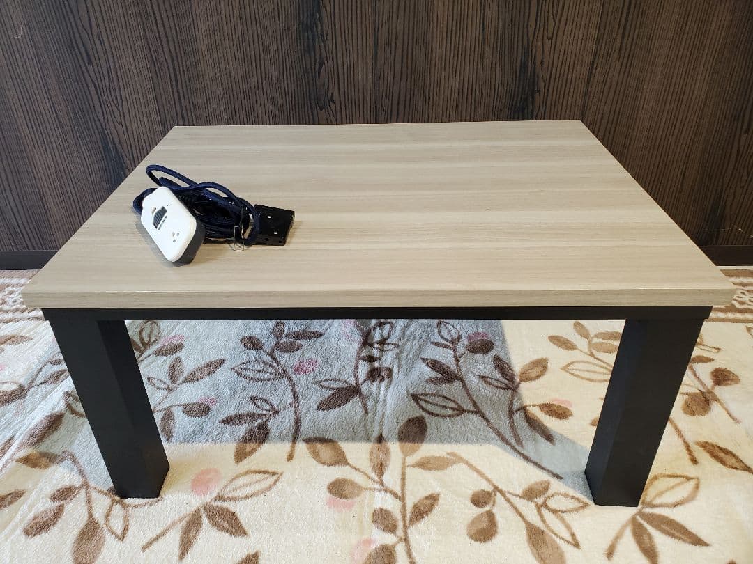 リビングこたつ　2022年製　80cm x 60cm x 39cm リビングこたつ 2022年製 80cm x 60cm x 39cm リビングこたつ 2022年製