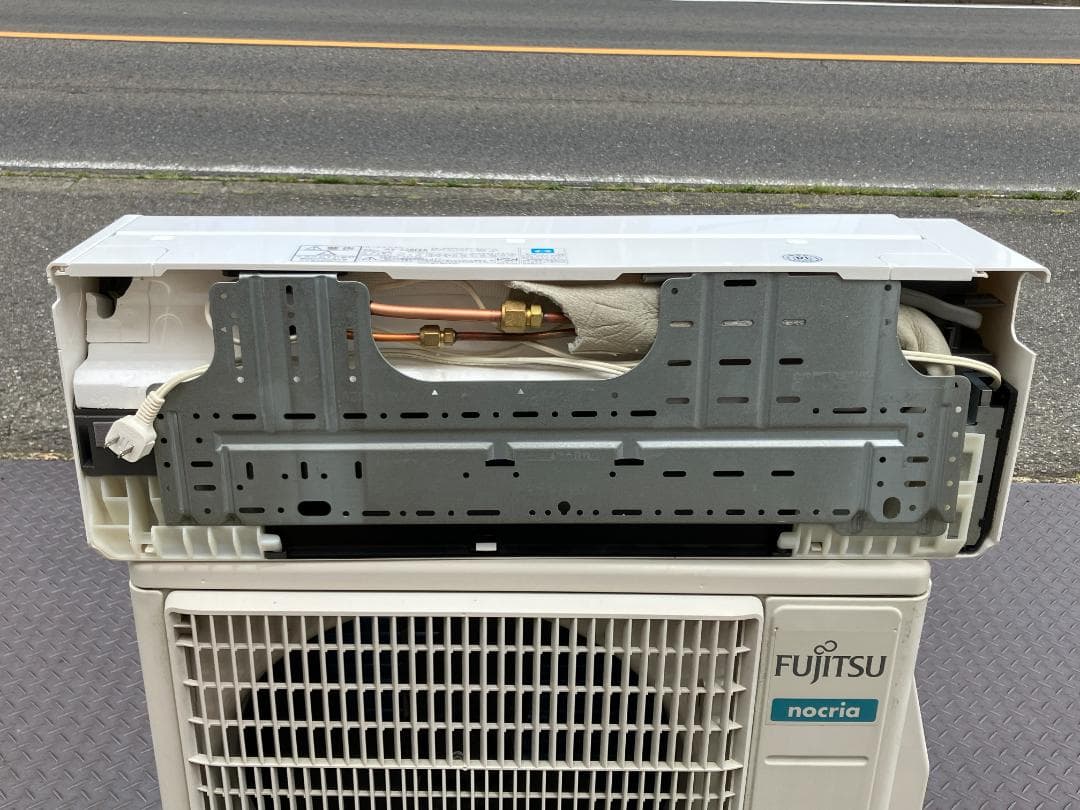 愛知岐阜/送料込☆美品☆富士通 2.2kWエアコン AS-228EE6 18年