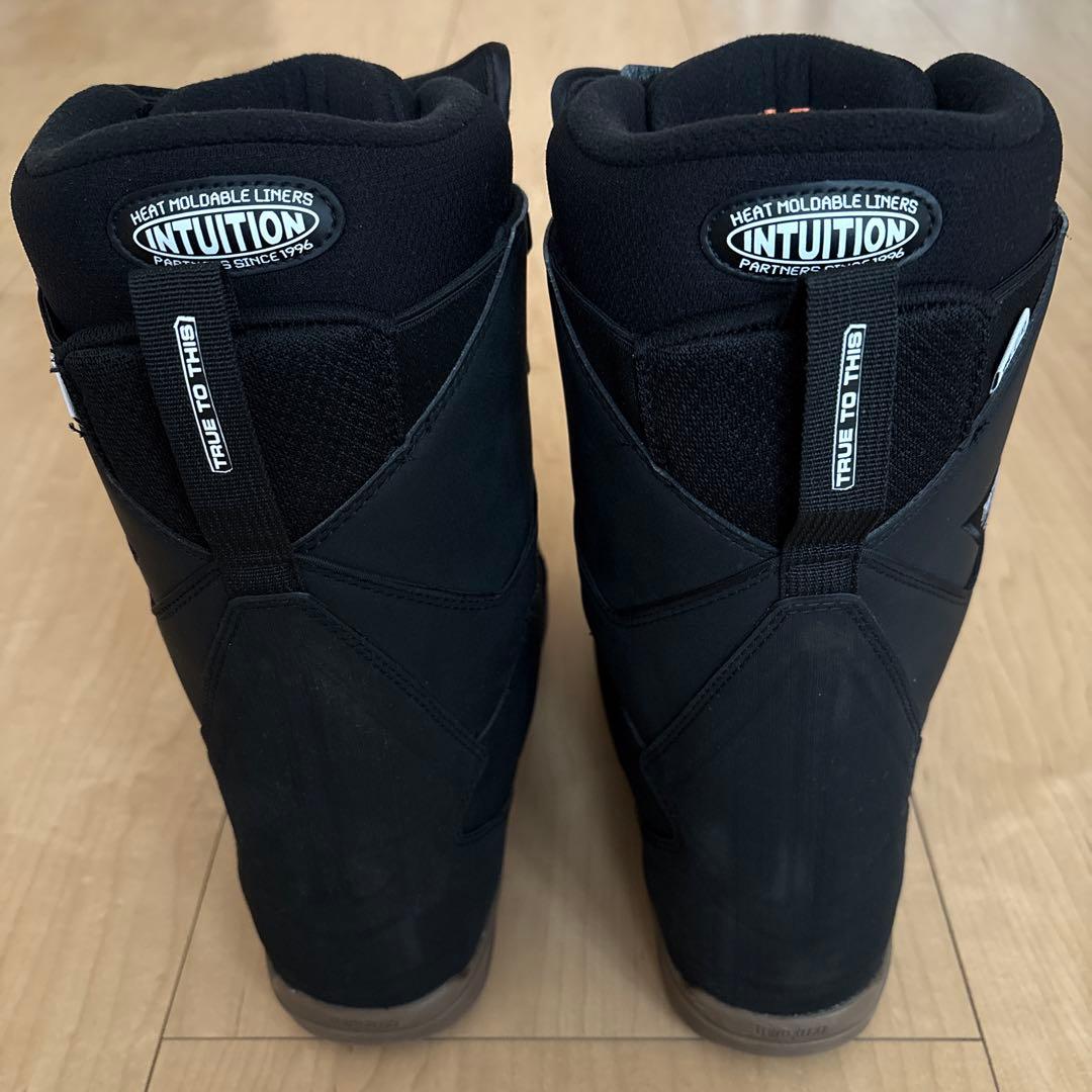 【しよん】THIRTYTWO LASHED X VOLCOM 25.5cm