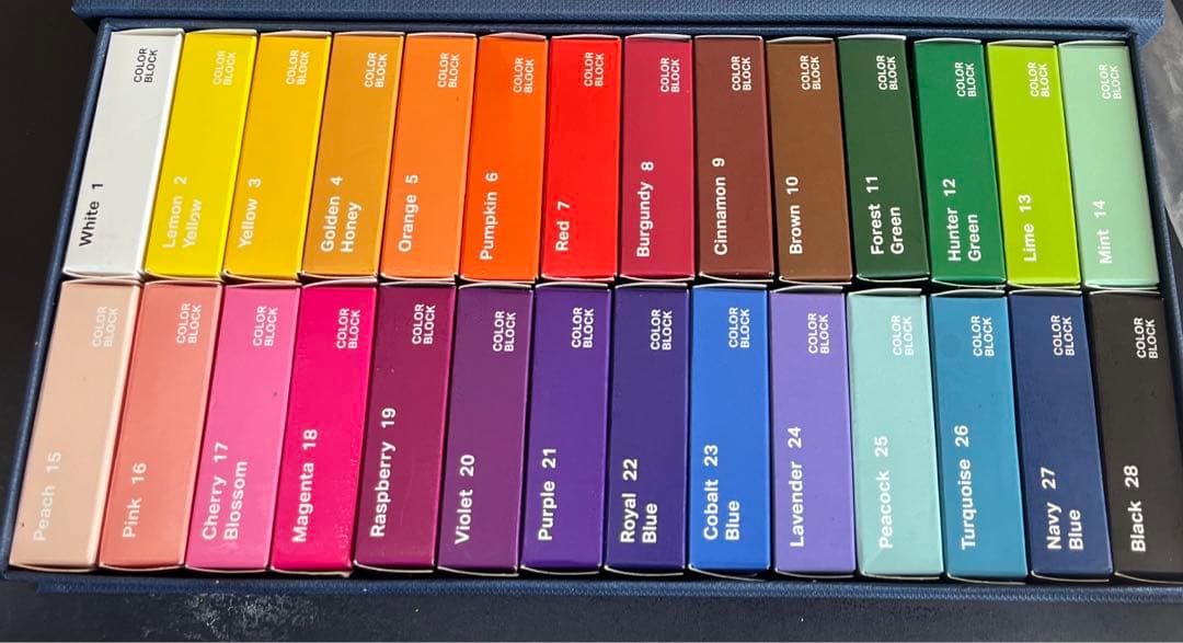 値下げ可能】 CANDLE WORKS ブック 28色セット - メルカリ