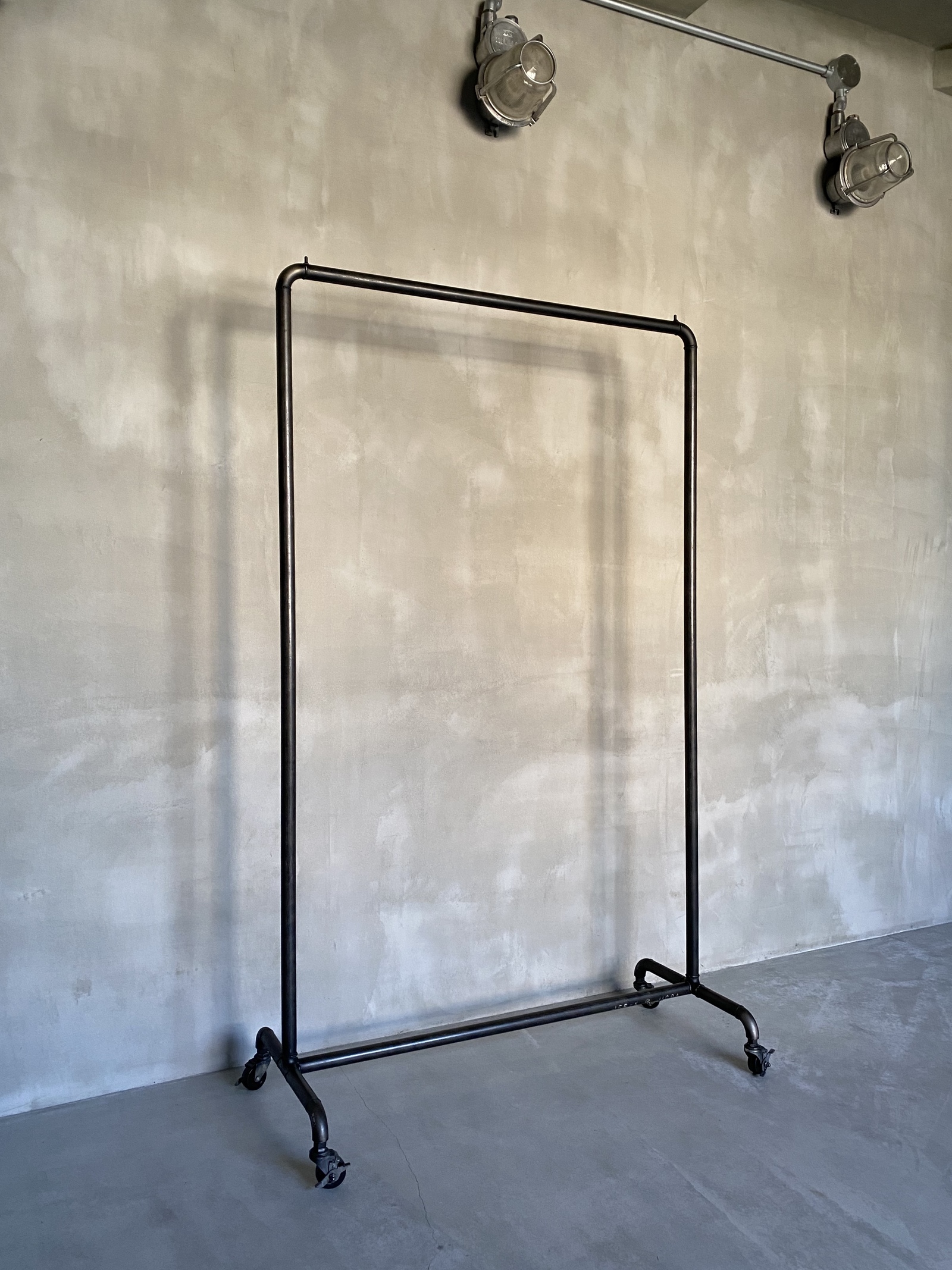 数量限定 GAS-80 アイアン キャスター付 ハンガーラック