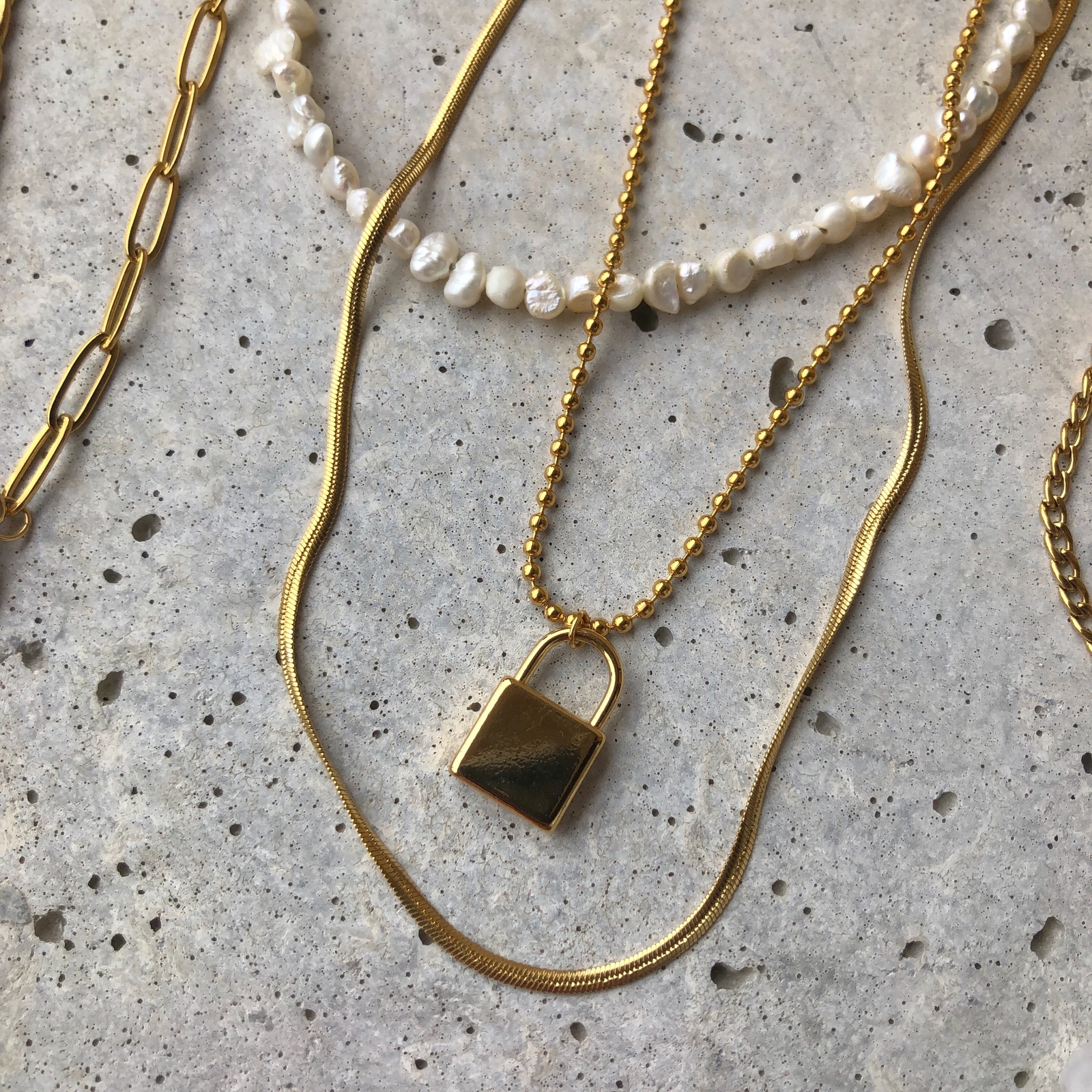 南京錠ネックレス［GSN016］ボールチェーン ステンレス アレルギー対応