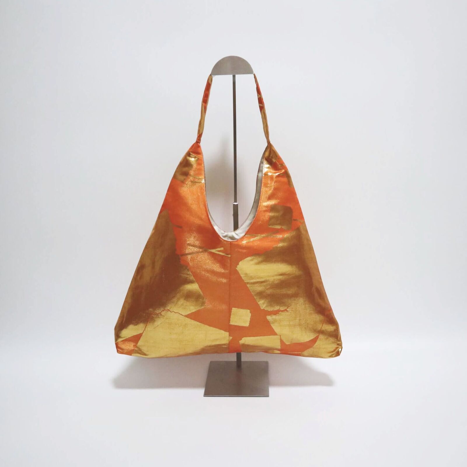 □着物帯リメイク□ トライアングルトートバッグ（TT2503-OGG） - add