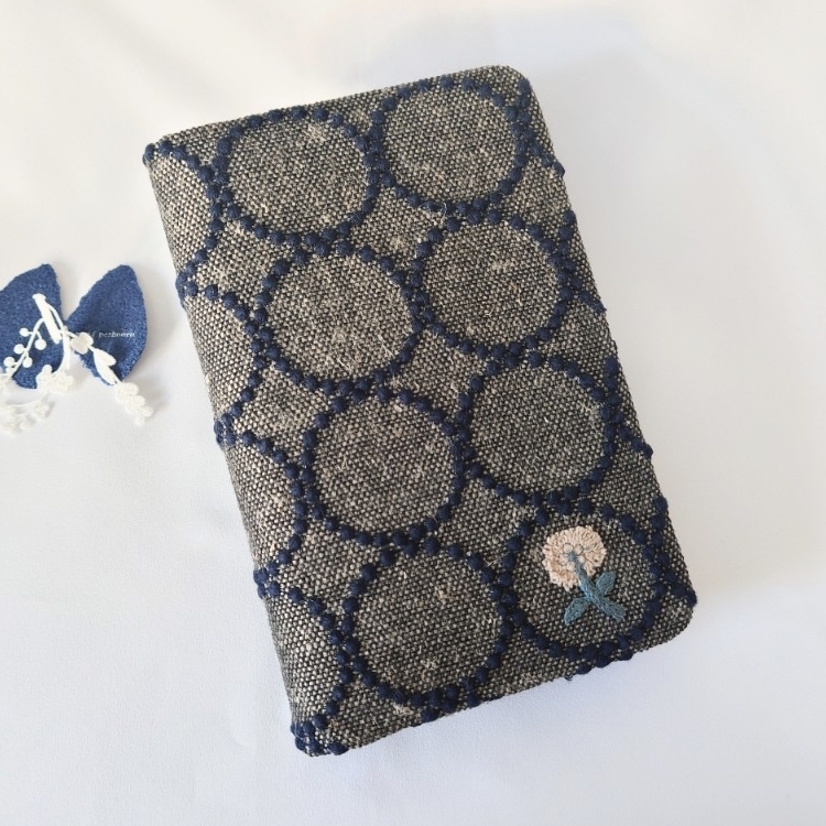 ケース・サイズ選択】刺繍2つ・タンバリン チャコール×ネイビー