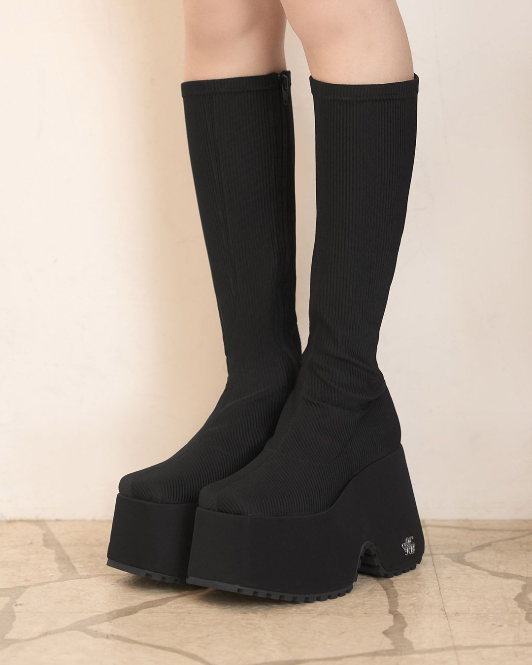 12cm盛れるロングブーツ ブラック | ファッション通販＆メディア