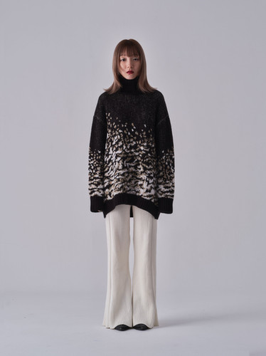 Raicho Jacquard Top - black | tunica-knit