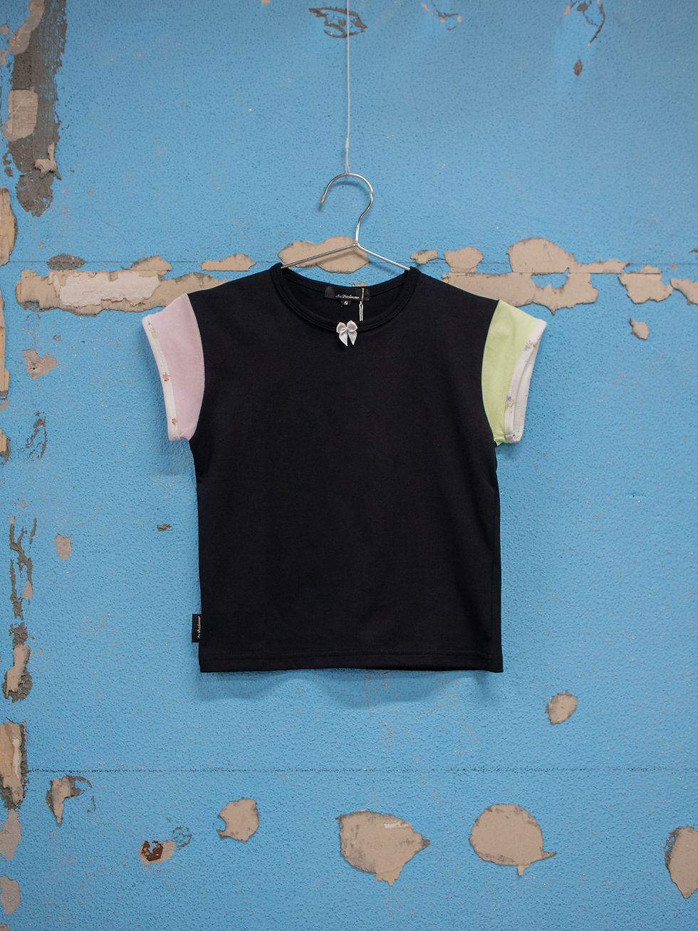 Ans Dotsloevner / FRILLED TANK TOP / GRAY | THE FOUR-EYED SHOP