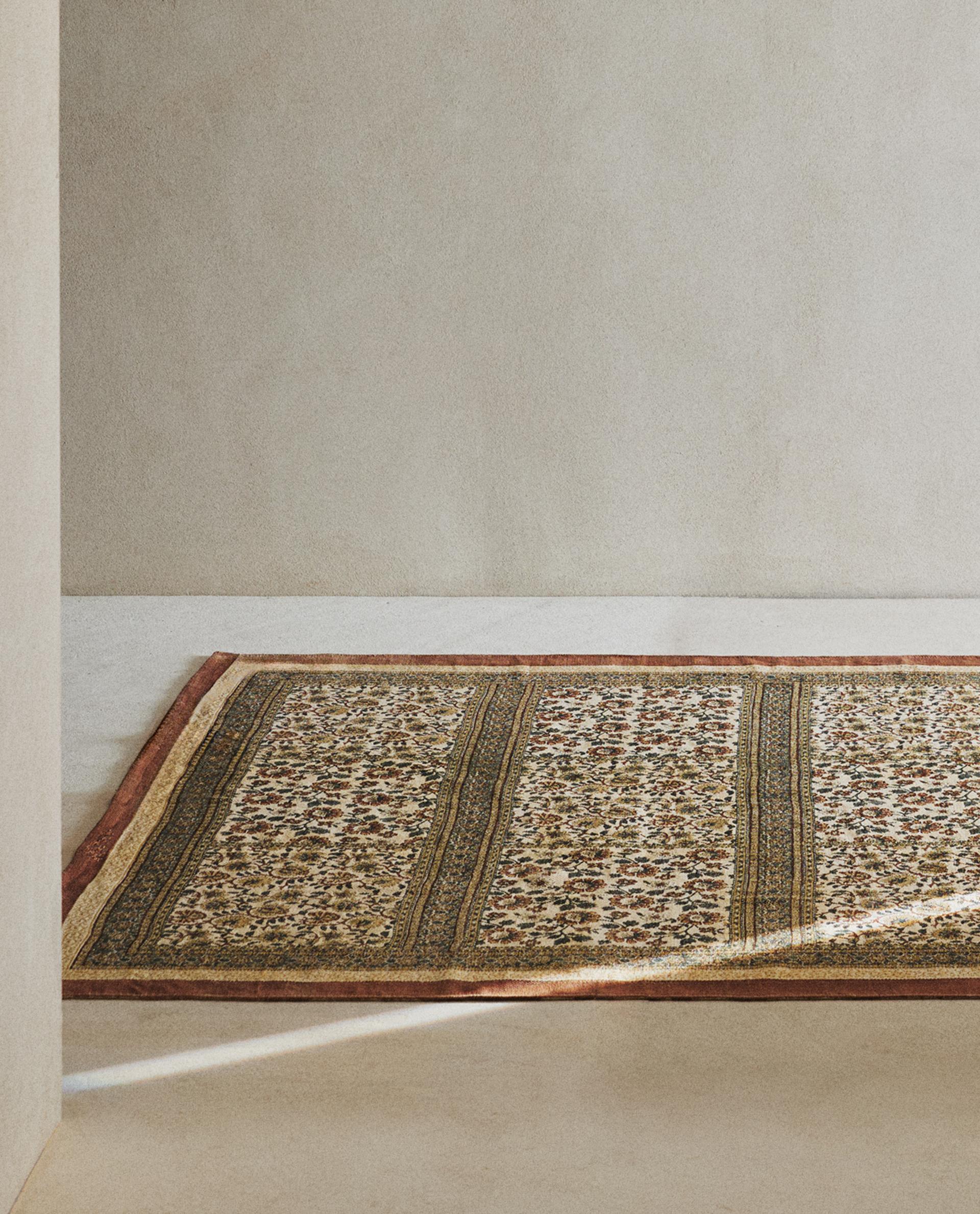 ゴールド ウッド ウォールミラー | Zara Home 日本/Japan