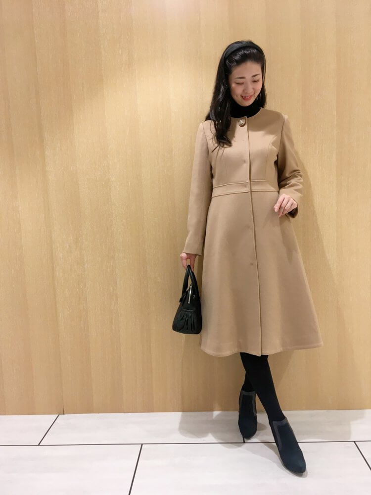 質感に注目！スーパー160'sウールフレアコート | m-i-d | AVENIRETOILE