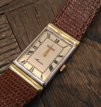ウォルサム マキシム（WALTHAM maxim) 手巻き。たまには角型時計は