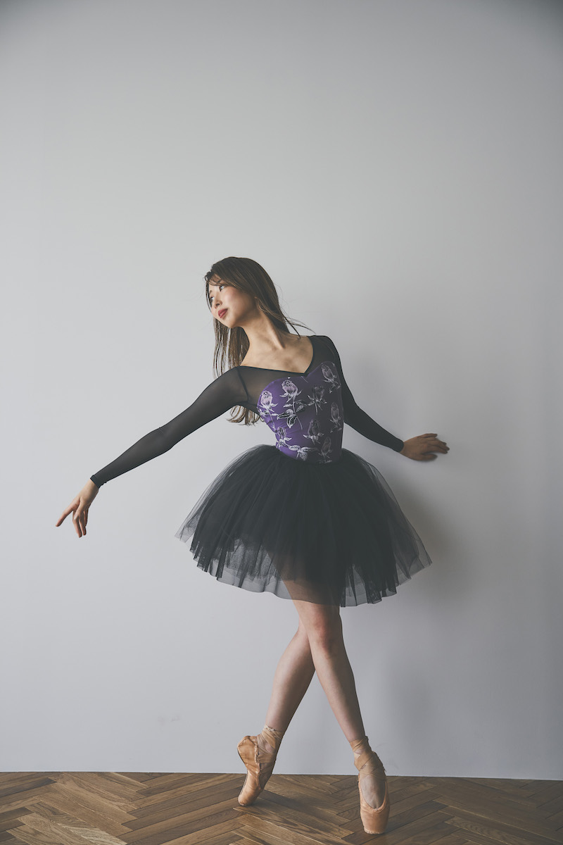 stina / type V lucky / Noire Rose purple