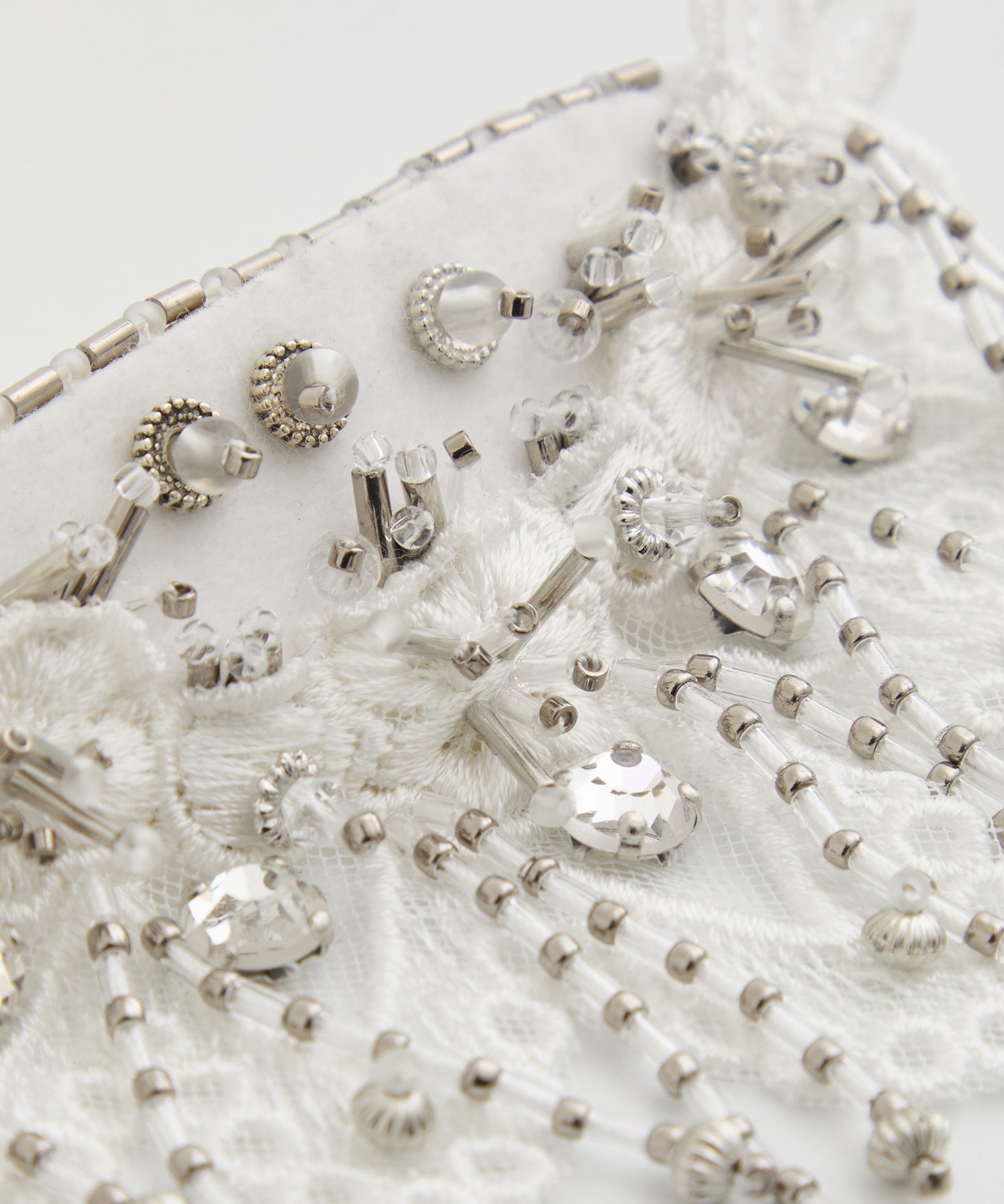 Snow bijou barrette left(FREE WHITE): tanakadaisuke: WOMENS