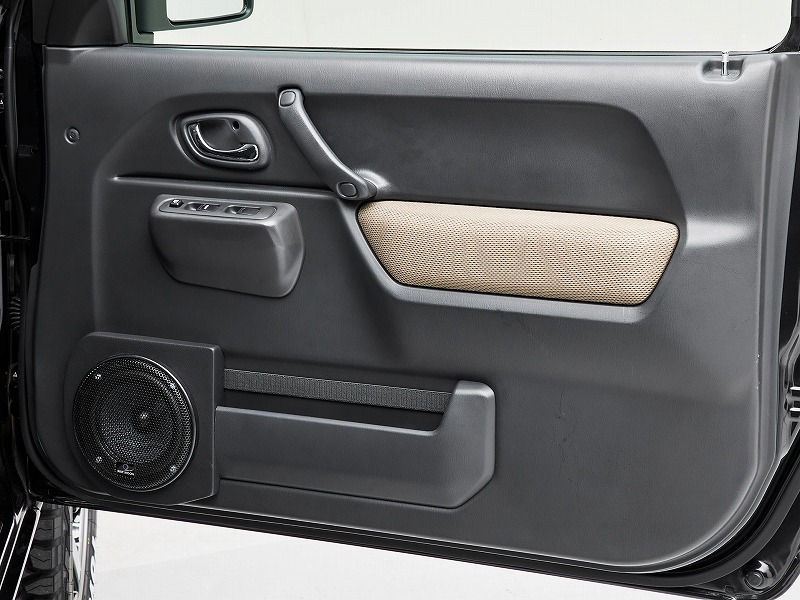 スズキ ジムニー JB23（最終） 10型ランドベンチャー | フェラーリ