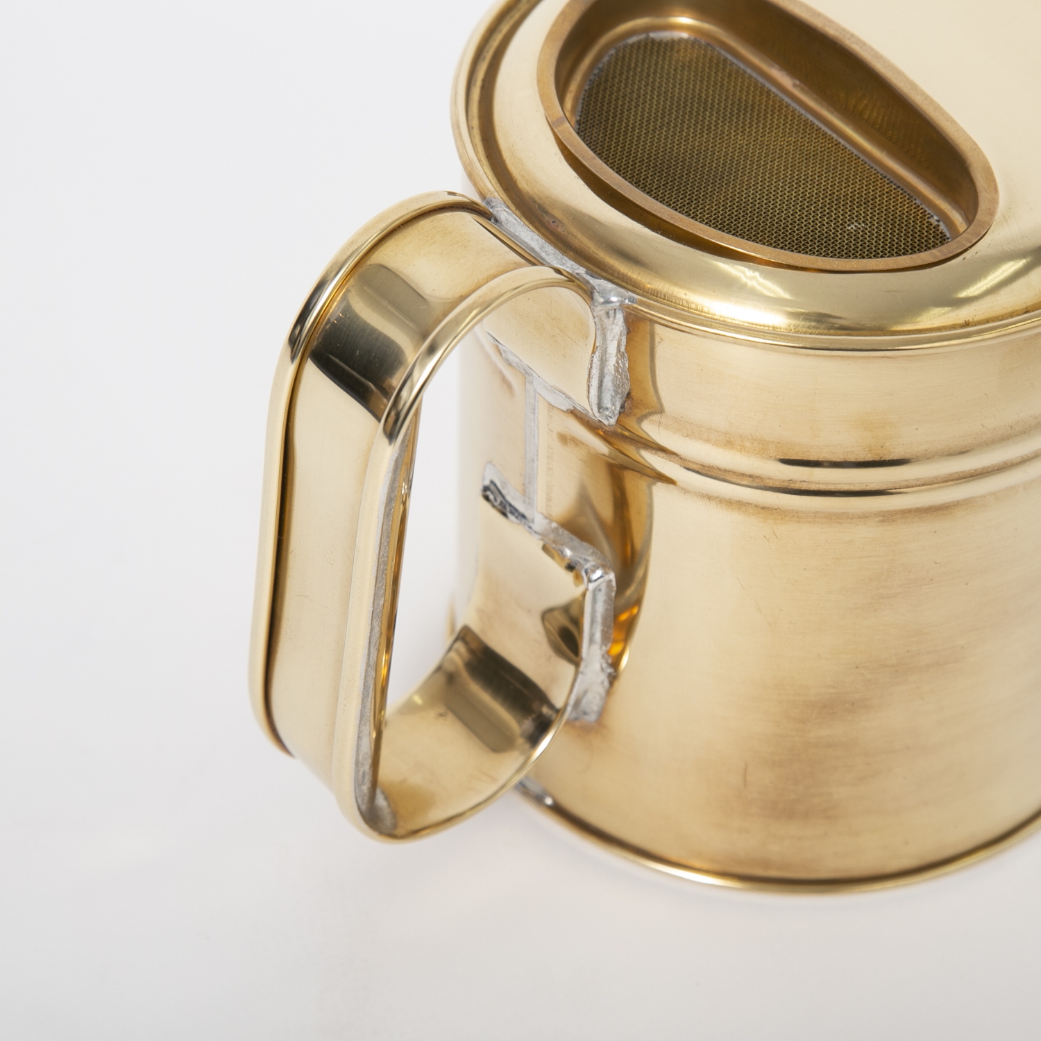 根岸産業/真鍮製英国型如雨露2号 -植物の育成に最適な究極の真鍮製