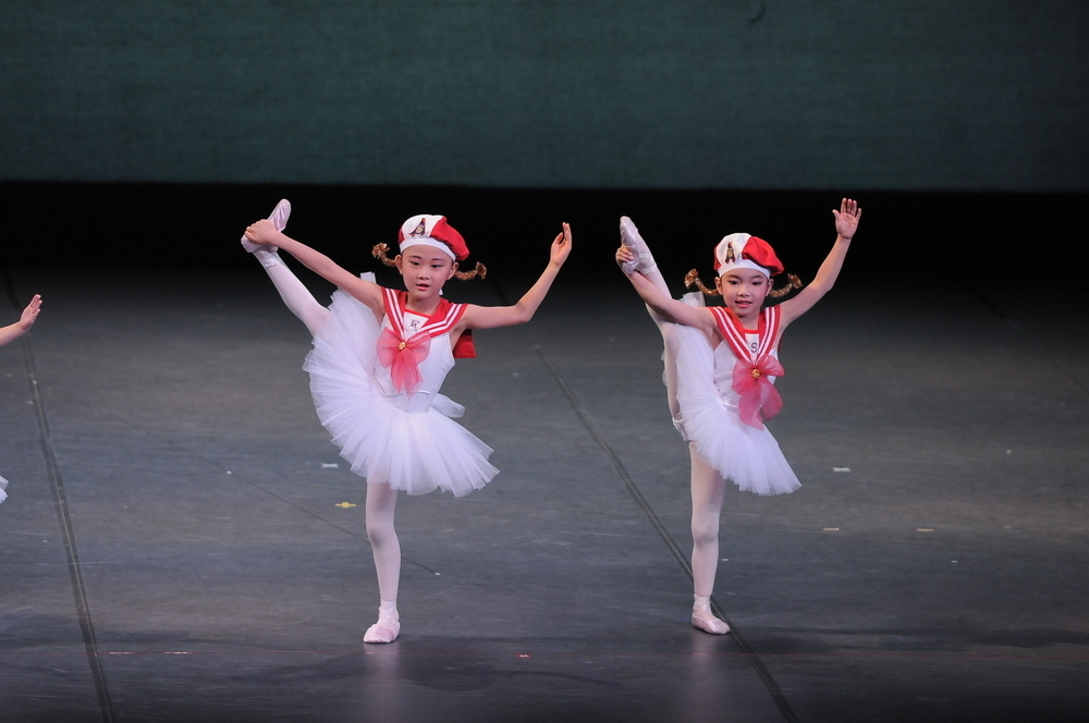 レンタル衣装 | 兵庫県宝塚市にあるバレエ教室「バレエスタジオ