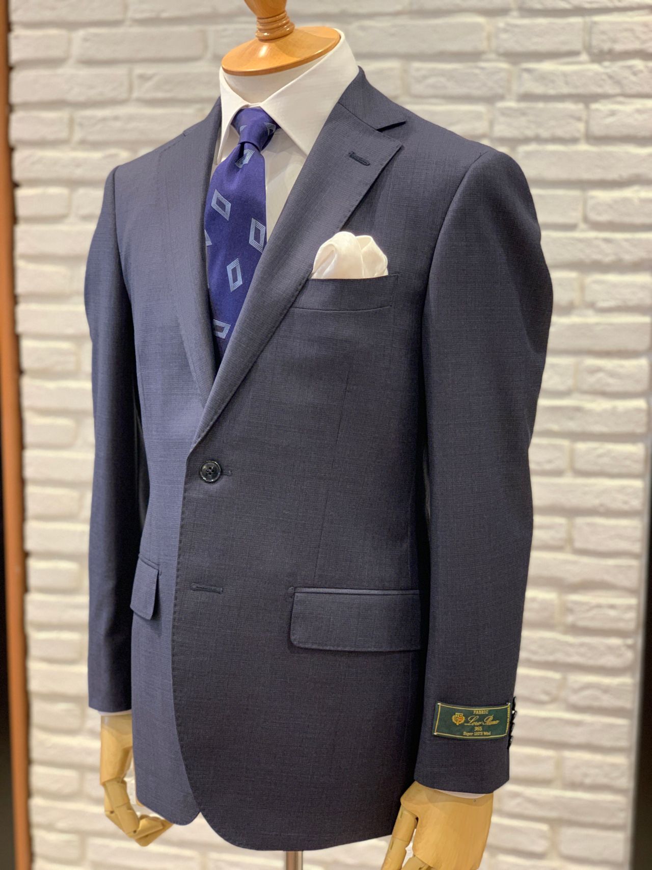 春物ロロピアーナスーツ｜Mitsumine Outlet｜Staff Blog｜Mitsumine