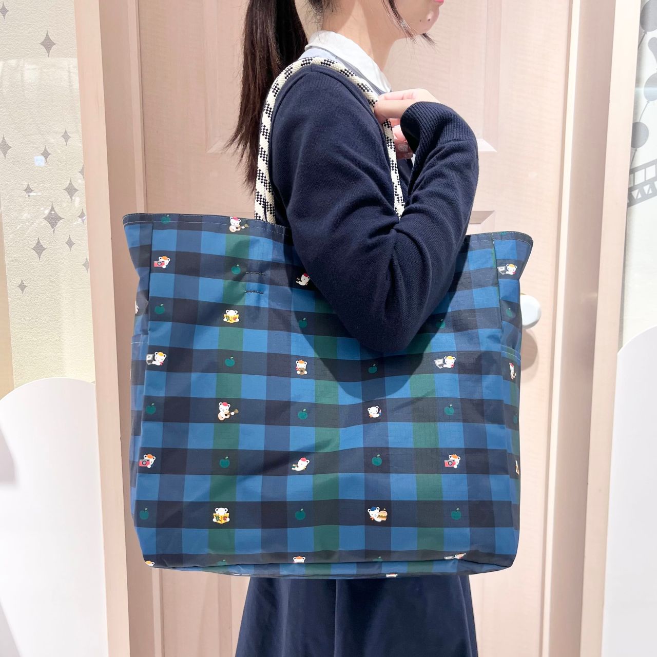 ⚫︎LeSportsac × familiar⚫︎大人用バッグ登場！｜ファミリア伊勢丹