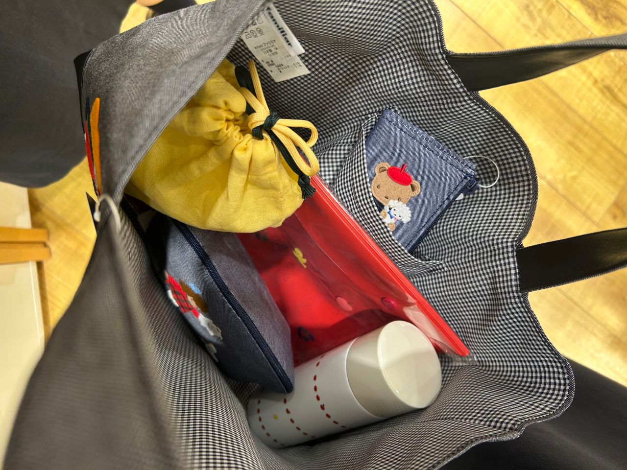 秋のお出かけに♬.*ﾟデニム雑貨｜ファミリア阪急うめだ本店ファミリア