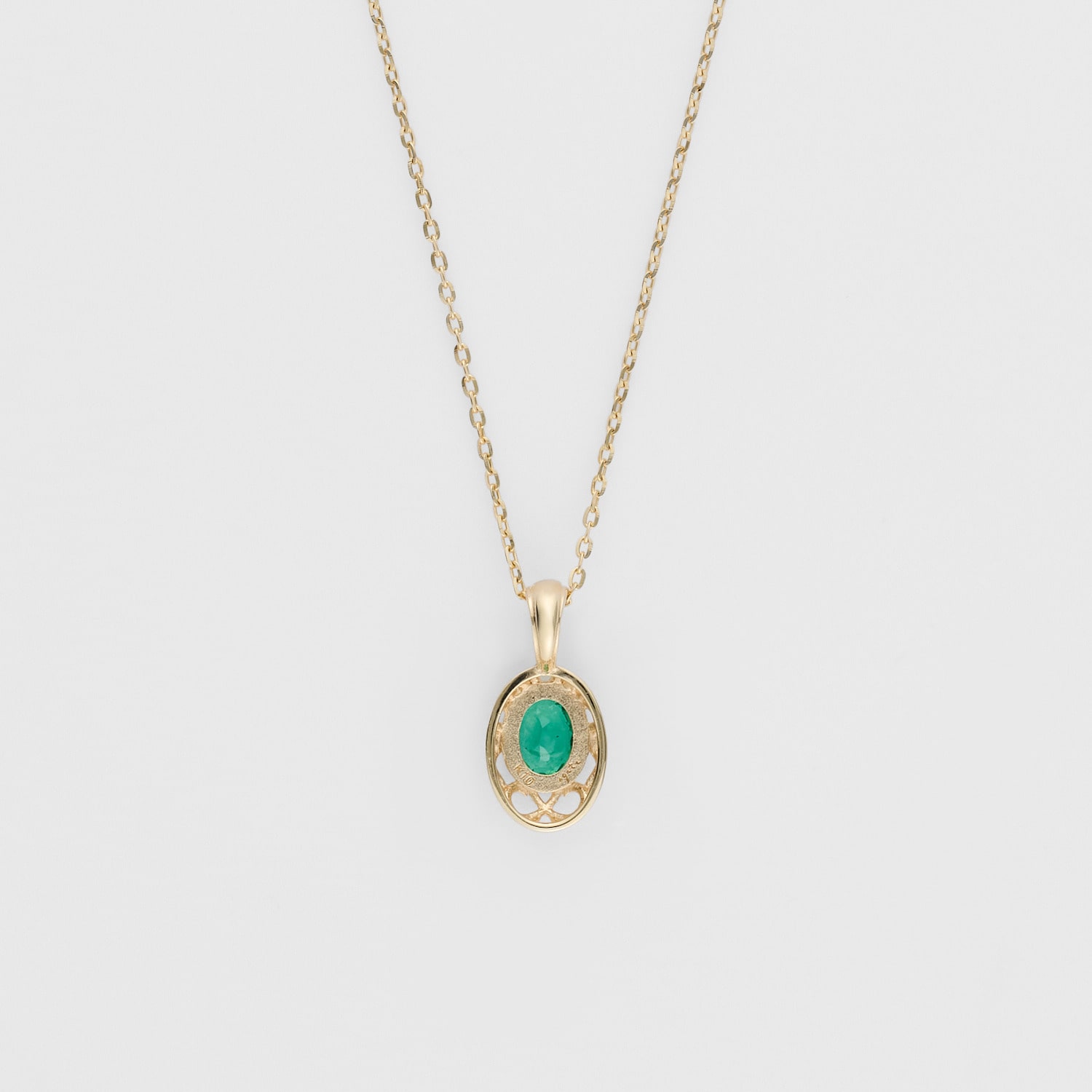 5月誕生石＞K10エメラルドネックレス｜ネックレス｜アガット 公式