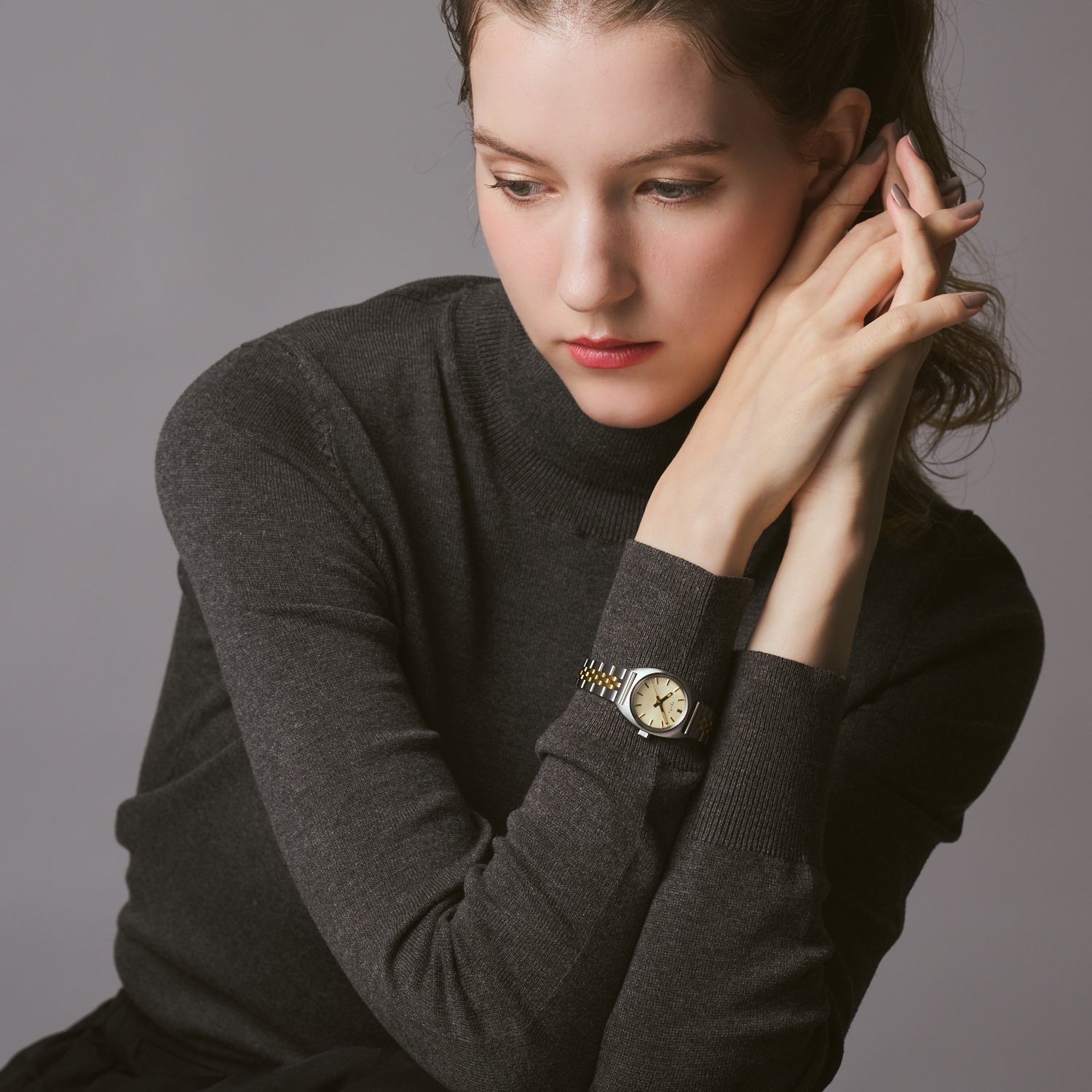 ラウンドフェイスウォッチ｜時計｜アガット 公式オンラインストア