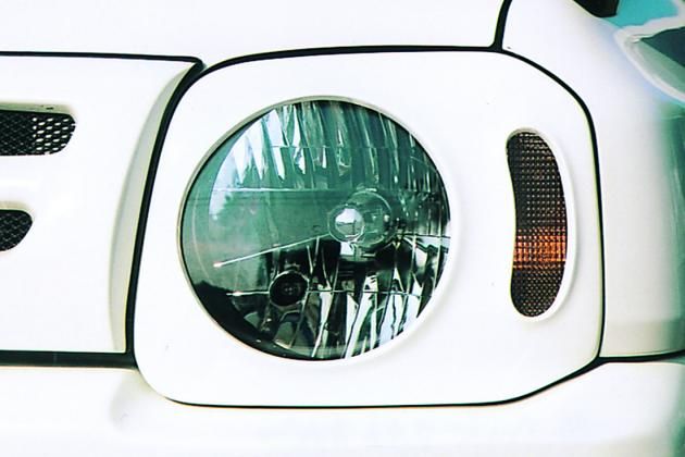 JB23 ジムニー オフロードサービスタニグチ ヘッドライトカバー / 品