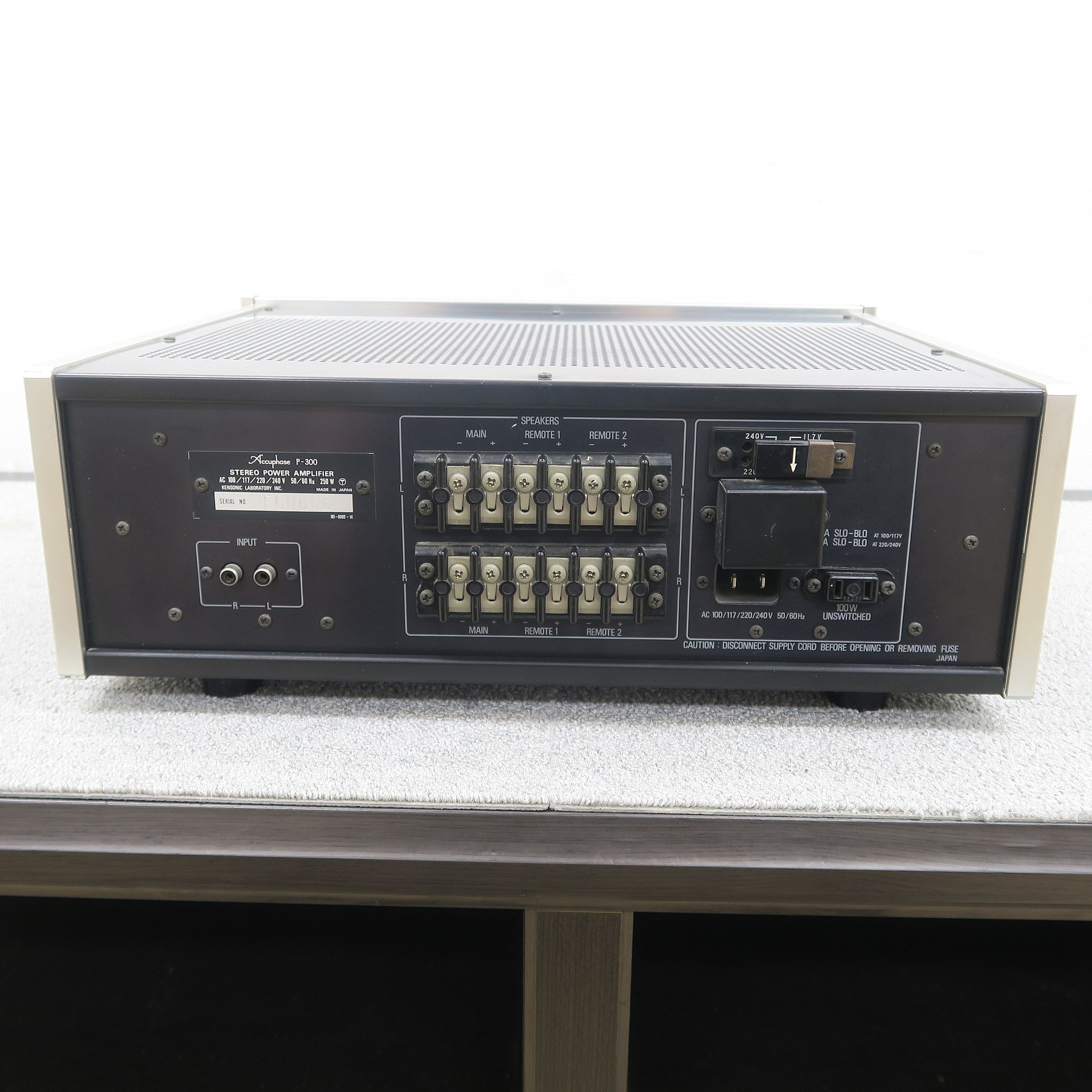ジャンク】アキュフェーズ Accuphase P-300 パワーアンプ @52931