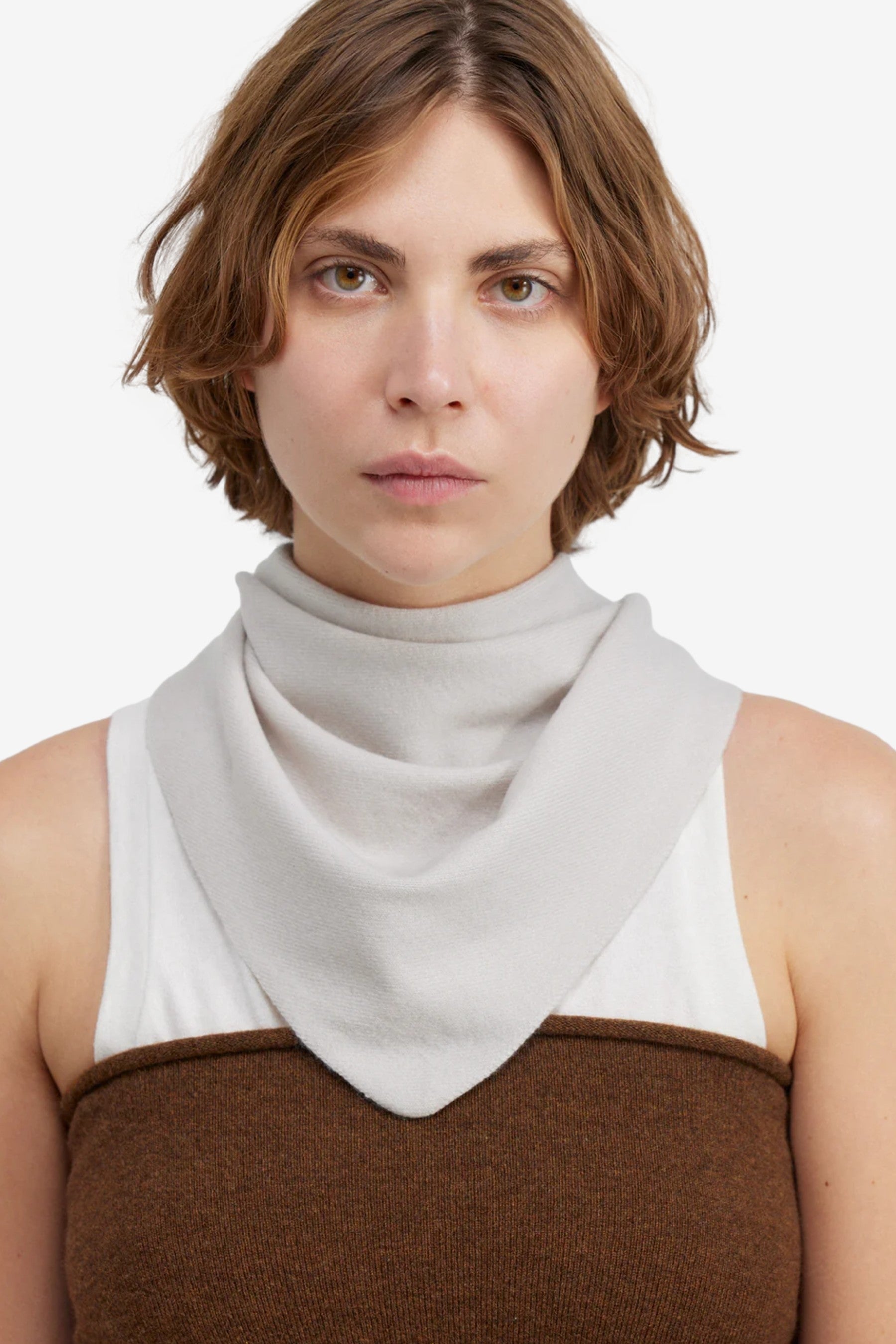 n°35 bandana in chalk - extreme cashmere | Afura Store