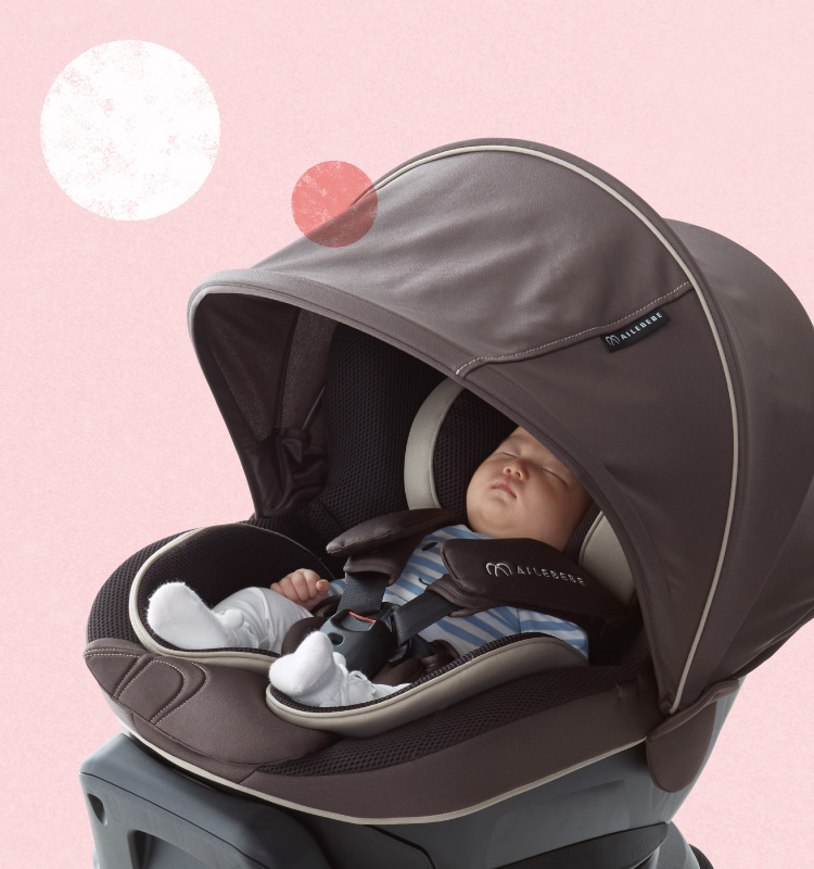 KURUTTO5 新生児から使える日本製回転式チャイルドシート | エールベベ