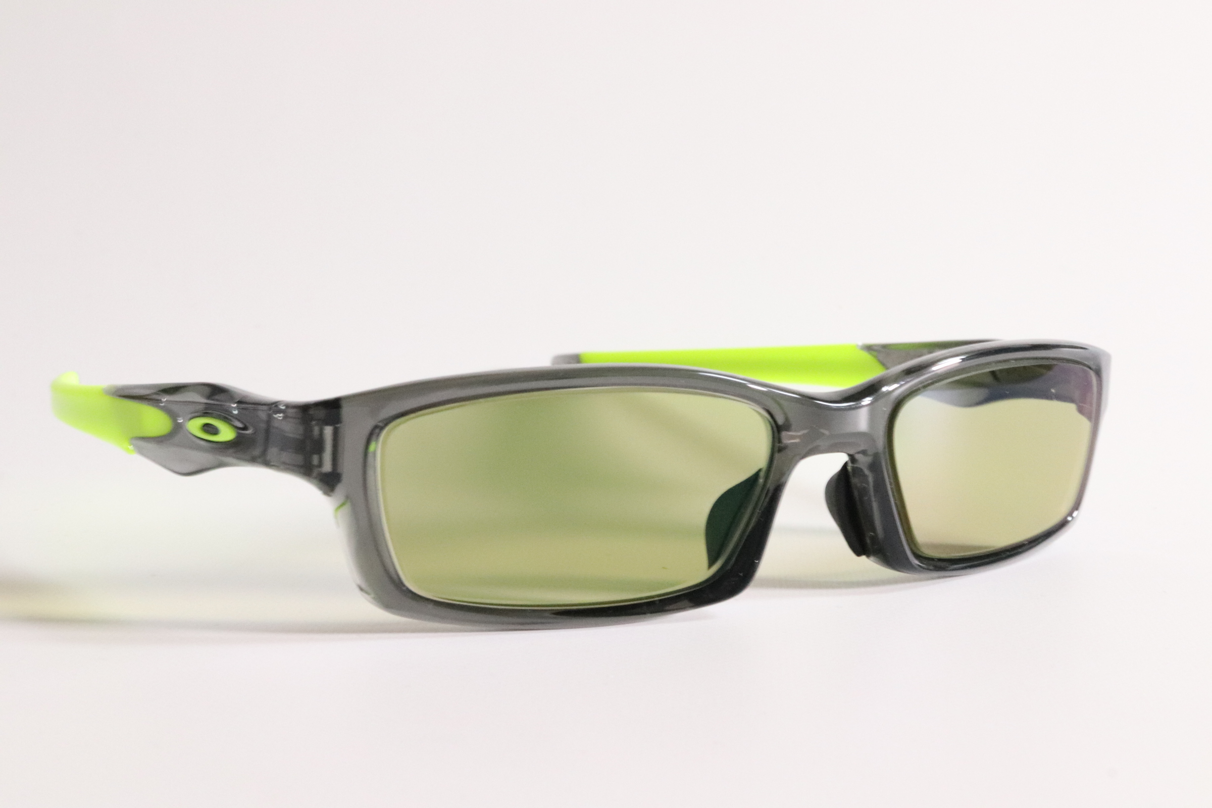 タレックス【度付き偏光サングラス】オークリーのクロスリンクに度付き