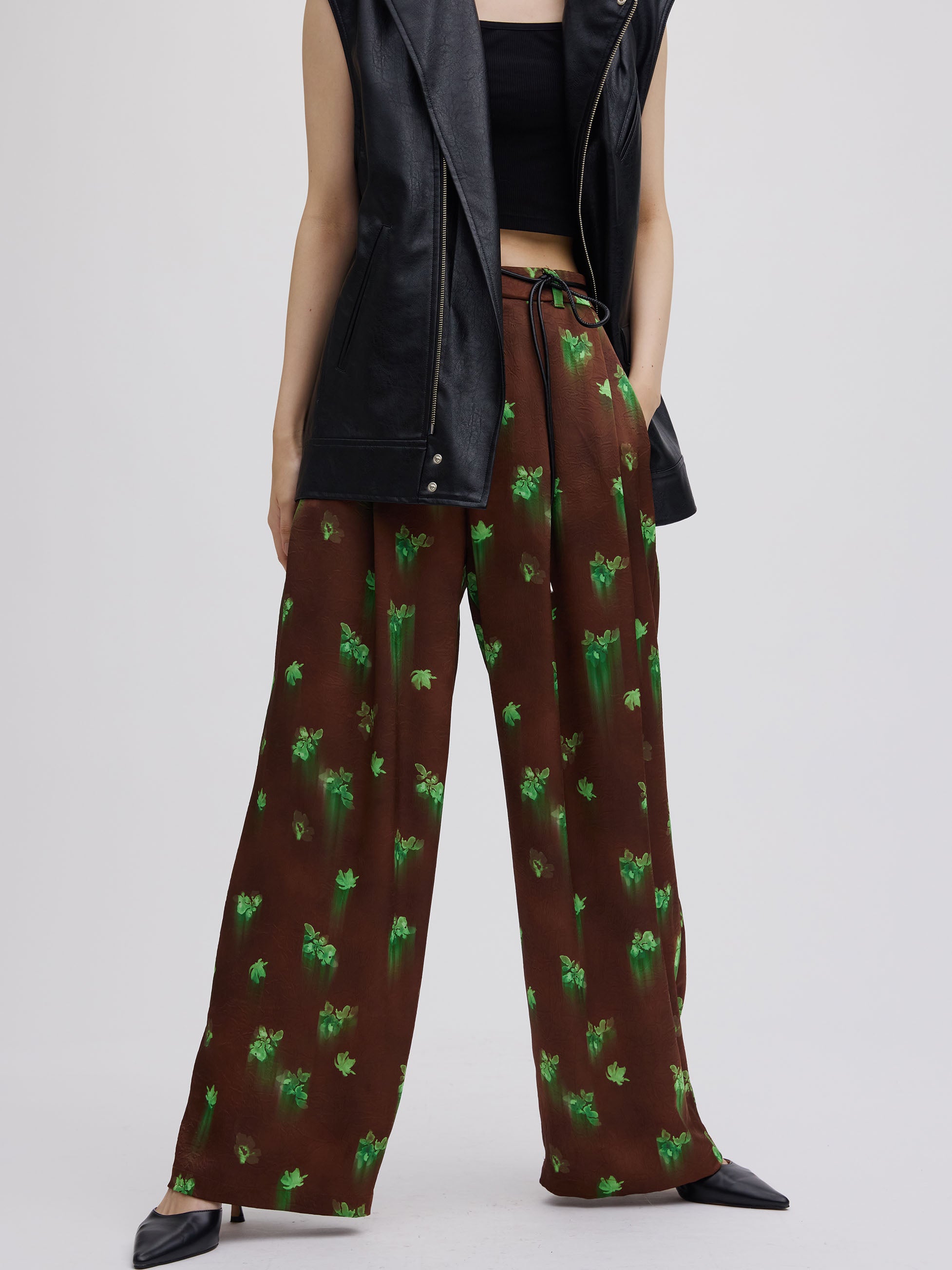 CLARA SATIN TUCK PANTS