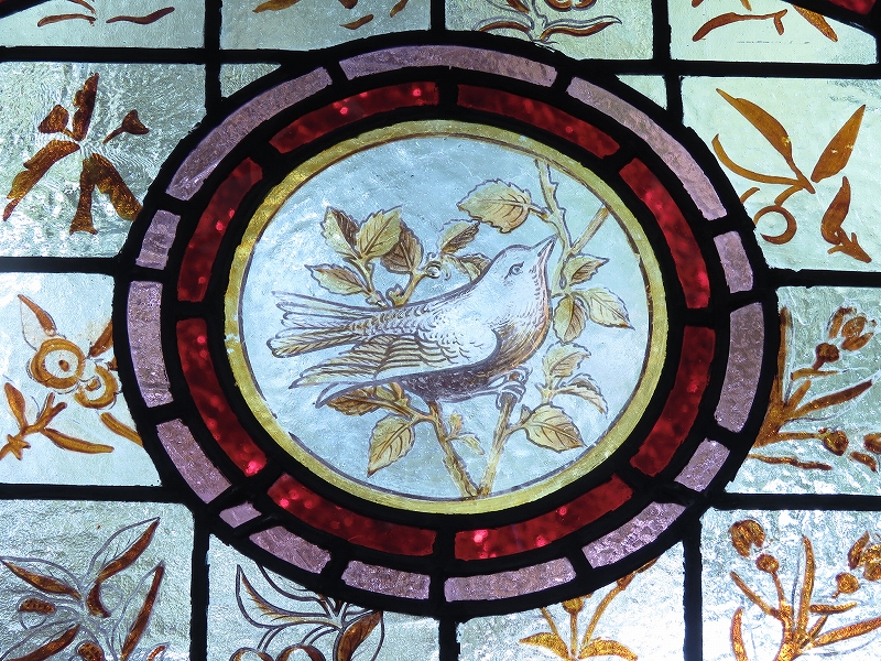 鳥の絵付けが施されたイギリスのアンティークステンドグラスの衝立（10