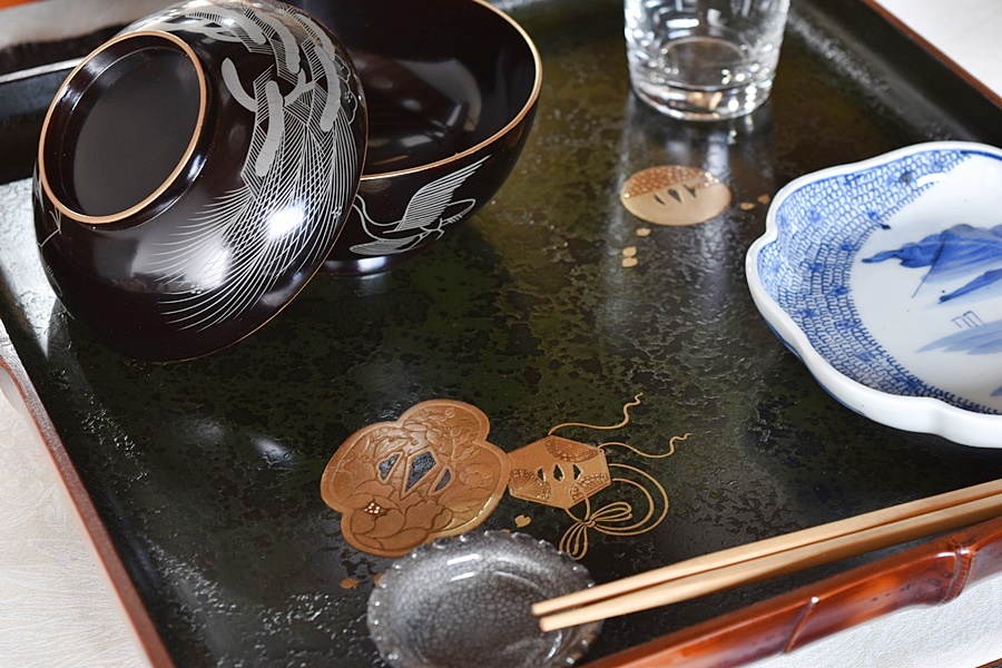 花唐草総蒔絵重箱と銀蒔絵煮物椀 - 生活骨董と古布のアンティーク