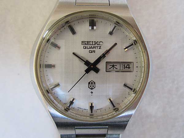 JA-1111| セイコー 3863-8000 38クオーツ 70年代 絹目文字盤 ダブル