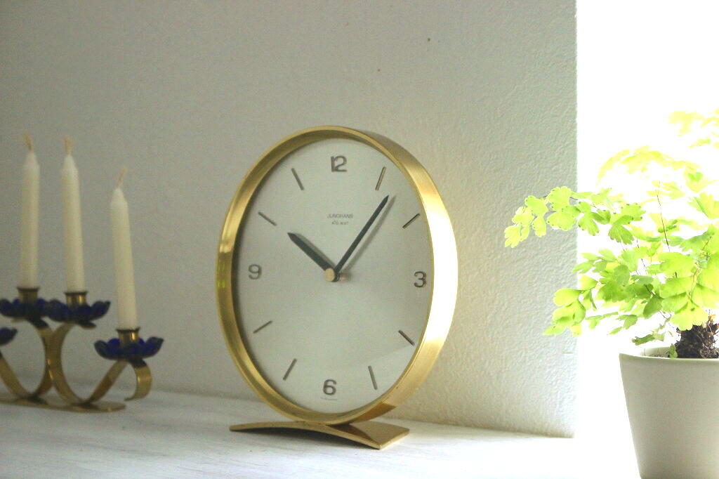 Junghans 真鍮の置き時計 - a n t e n n a